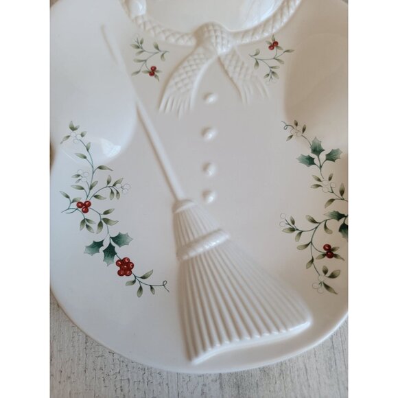 Pfaltzgraff Winterberry Christmas Heritage snowman plate mistletoe xmas - Picture 3 of 6